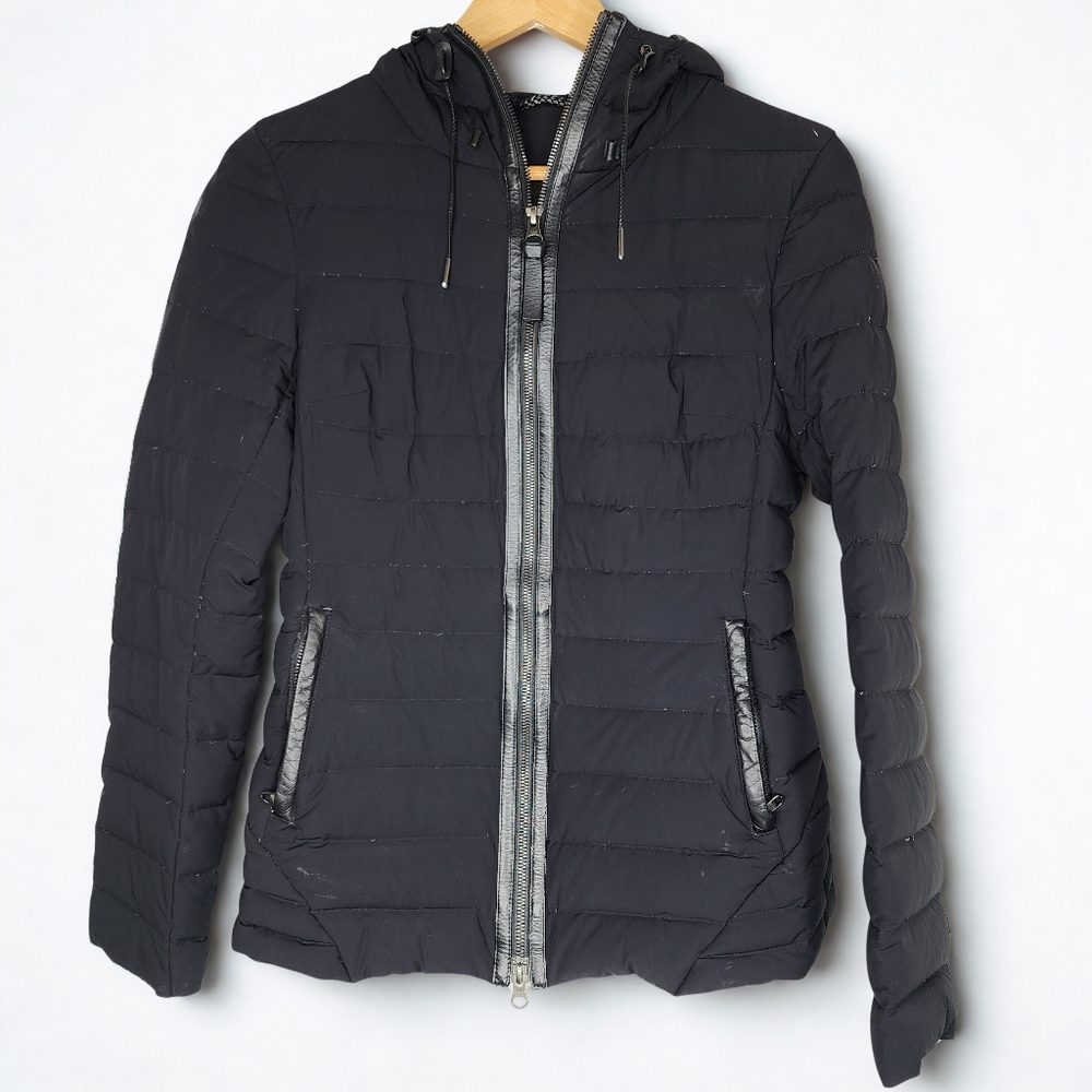 Mackage Down Jacket – Women’s Size Medium – Fair Condition